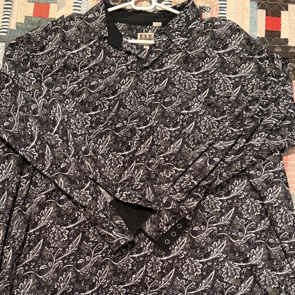 Ely Cattleman Black and White Paisley Shirt